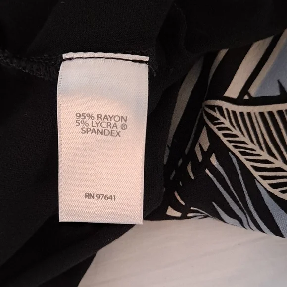 J.Jill wearable collection sleeveless tank dress in S Tall in black. - Picture 5 of 6